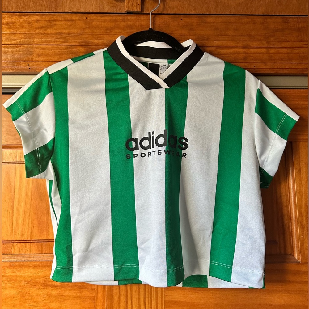 Adidas cropped green and white striped jersey size M